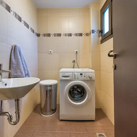 Lemon House Sani (Chalkidiki)