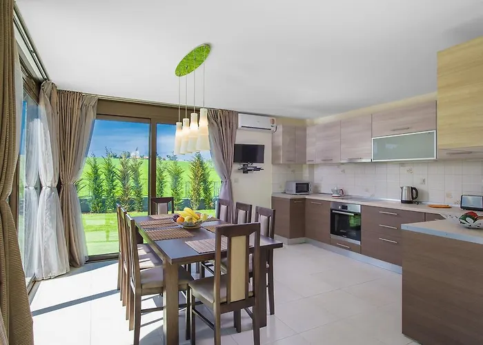 Villa Lemon House